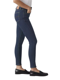 Jeans Donna Levi's 721 Skinny a Vita Alta in Denim Elasticizzato