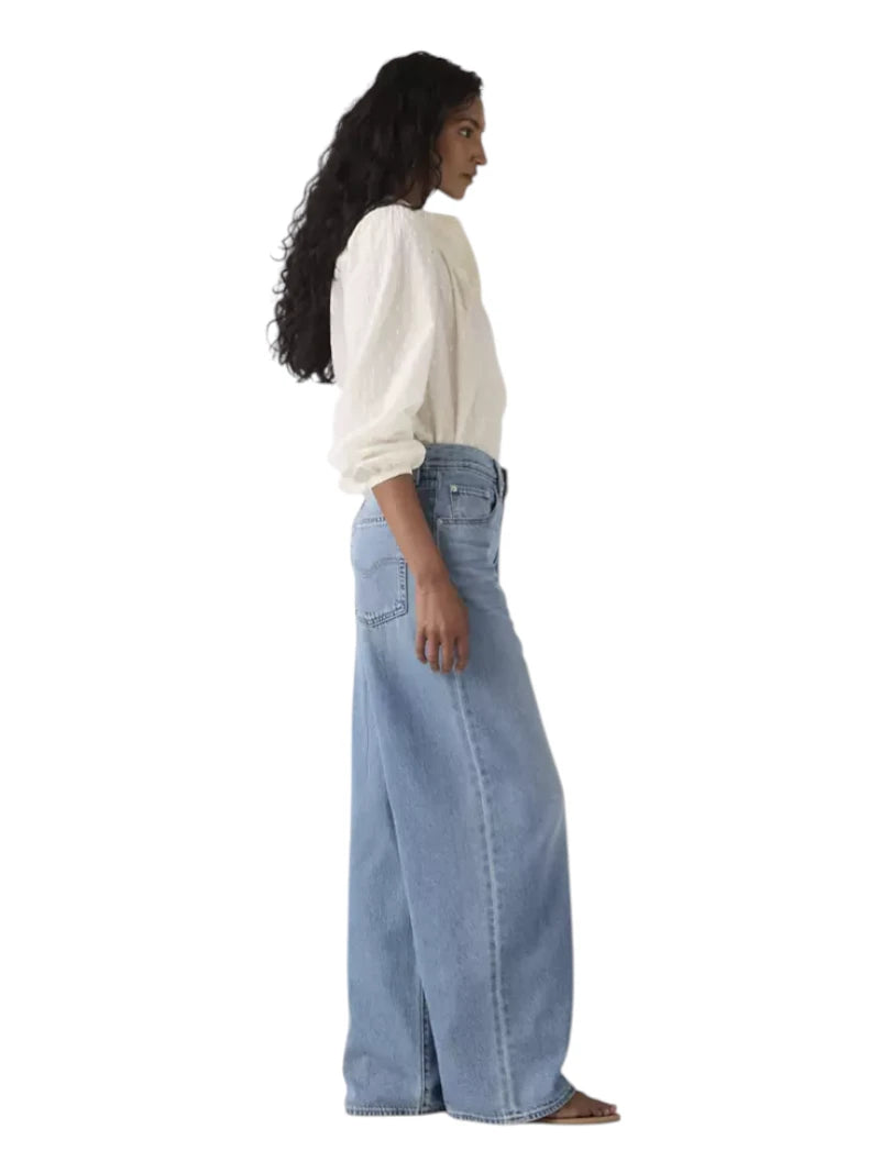 Jeans Levi’s XL Straight Lightweight Denim - Wellington Jeans