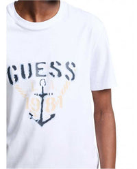 T-shirt Guess Marina Triangle Slim Fit | Wellington Jeans