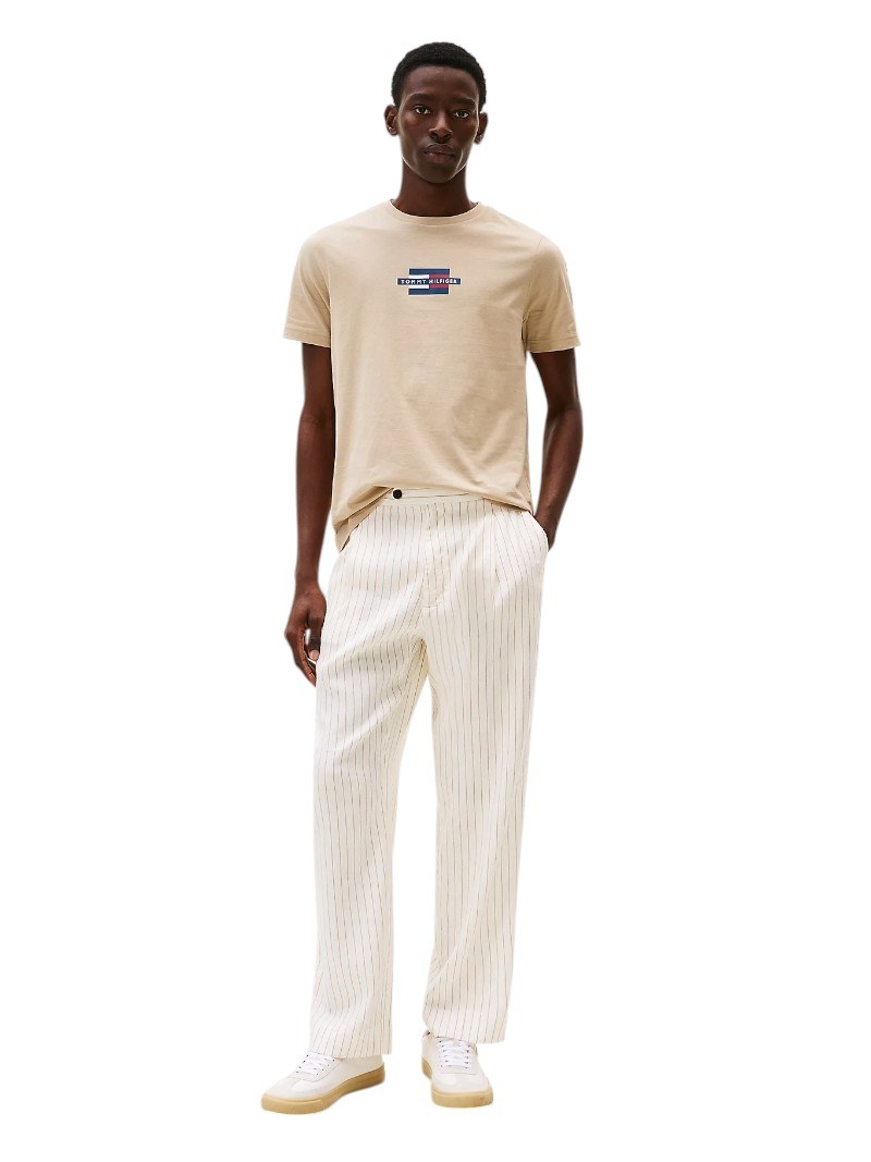 T-shirt Tommy Hilfiger Flag Box Logo Regular Fit | Wellington Jeans