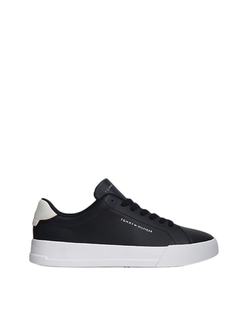 Sneakers Uomo Tommy Hilfiger in Pelle con Logo | Wellington Jeans