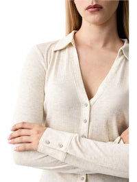 Maglia Polo Donna Guess Bridgette a Coste con Scollo a V